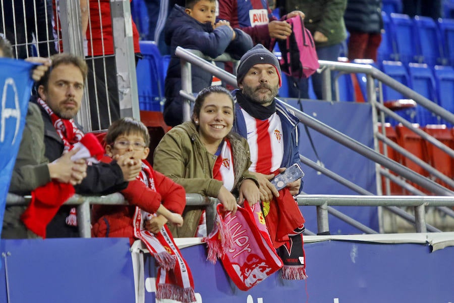 La afición rojiblanca llenó de alegría el campo del Eibar durante el encuentro de Copa del Rey