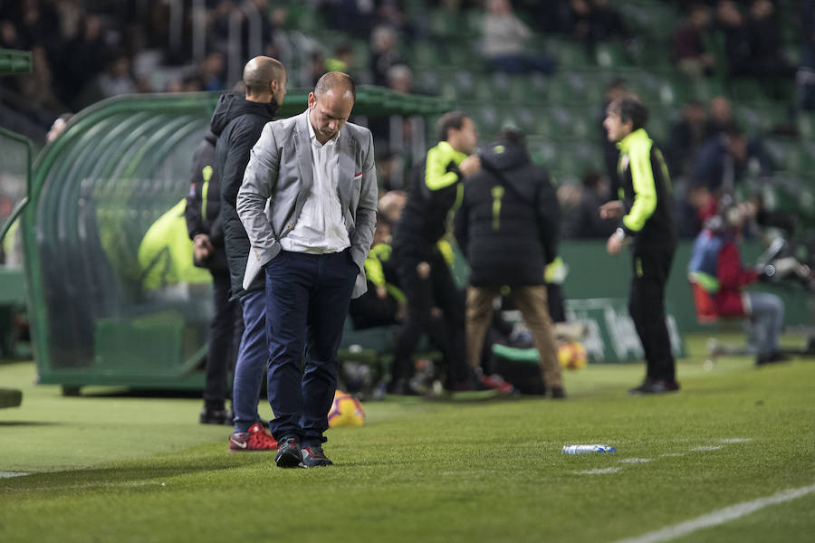 Fotos: Elche 0-0 Sporting, en imágenes