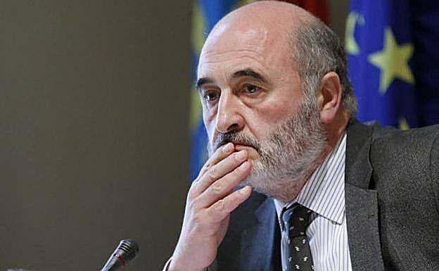 El Síndico Mayor, Avelino Viejo