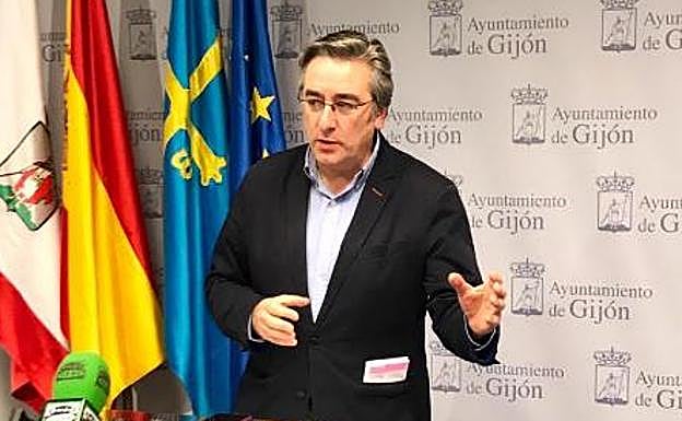 «Por encima de nuestro cadáver», advierte el PP a los que quieren «imponer» el asturiano