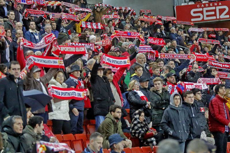 Fotos: Los mejores instantes del Sporting - Granada (1-0)