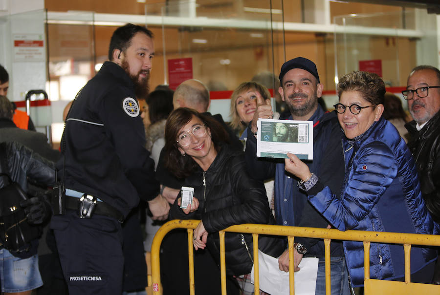 El violinista no defraudó con 'La increíble gira del violín' en su actuación en el Palacio de Deportes de Gijón. Un concierto enmarcado en el Metrópoli Winter 2018