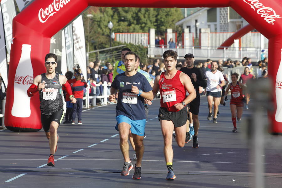 Fotos: ¿Estuviste en la Carrera Ppopular de Nochebuena? ¡Búscate!