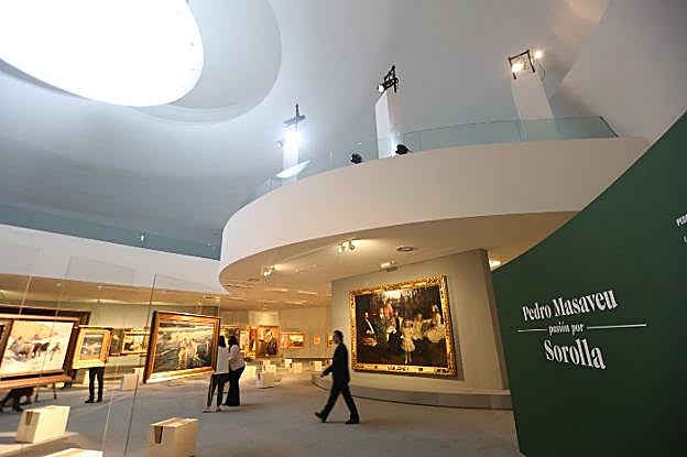 Exposición de Sorolla en la cúpula del Centro Niemeyer, una de las más importantes en España en el año 2018. 
