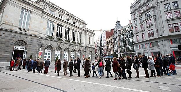 Colas para escuchar a Oviedo Filarmonía
