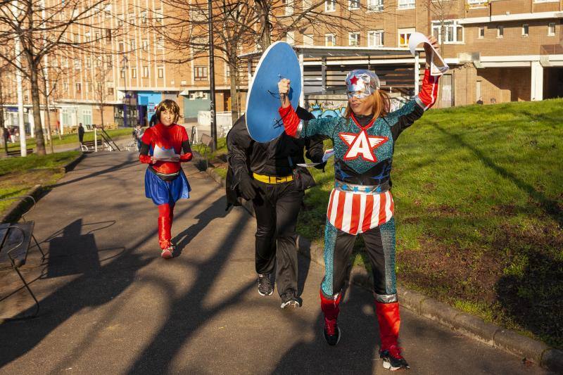 El parque de los Pericones se llenó de corredores, que se entrenaron para la última carrera del año.