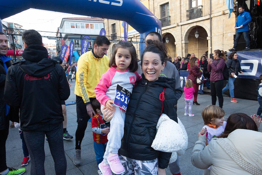 Fotos: ¿Estuviste en la San Silvestre de Avilés? ¡Búscate!