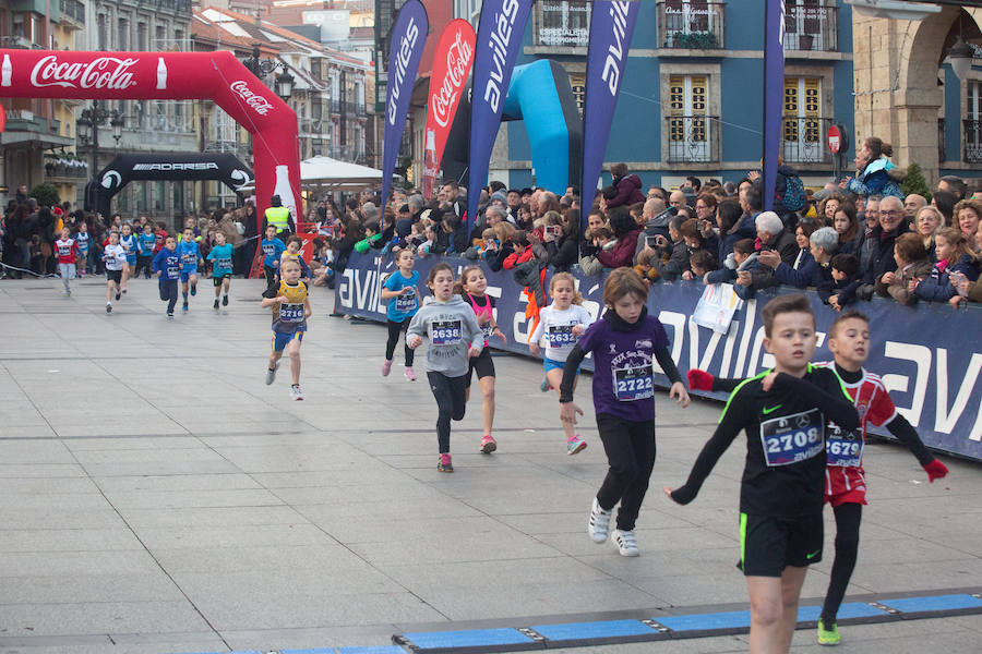 Fotos: ¿Estuviste en la San Silvestre de Avilés? ¡Búscate!