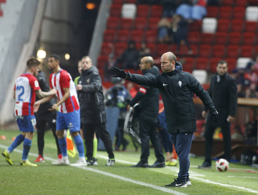 Los rojiblancos toman ventaja en elimitatoria tras ganar al conjunto ché en El Molinón