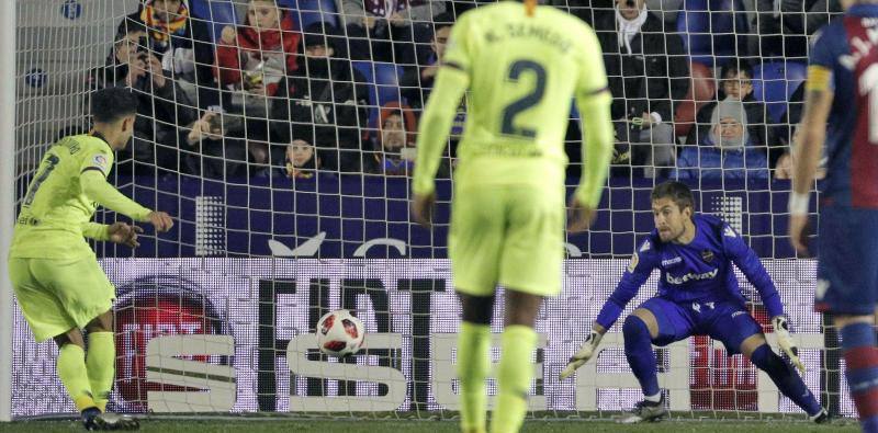 Fotos: Las mejores imágenes del Levante-Barça