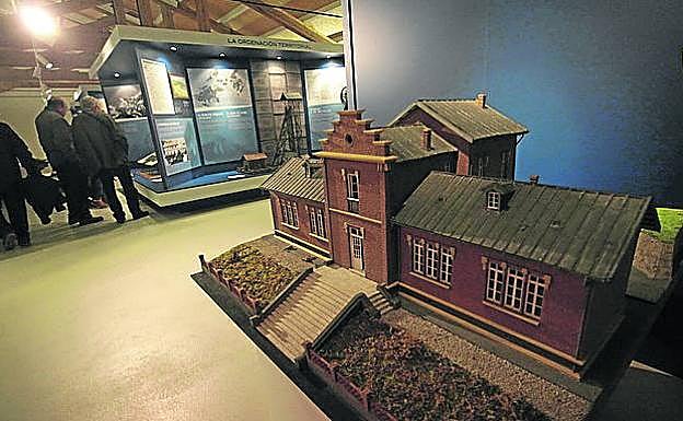 Arnao. Museo de la Mina. Acceso en coche por Piedras Blancas. Entradas 4,5€, niños 3,5€. Cierra los lunes. Telf.:985507799: