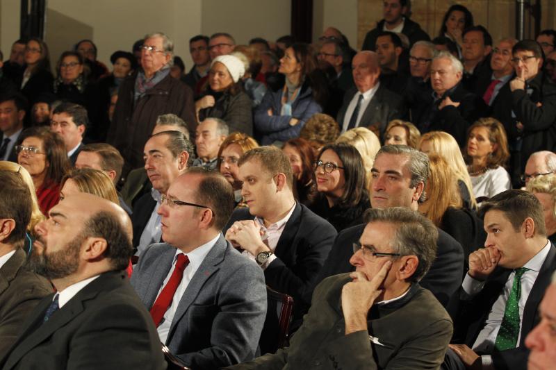 El presidente del PP acude al Hotel de la Reconquista en el que ha tenido lugar el acto oficial de presentación de Teresa Mallada como candidata a la Presidencia del Principado y de Alfredo Canteli como candidato al Ayuntamiento de la capital asturiana