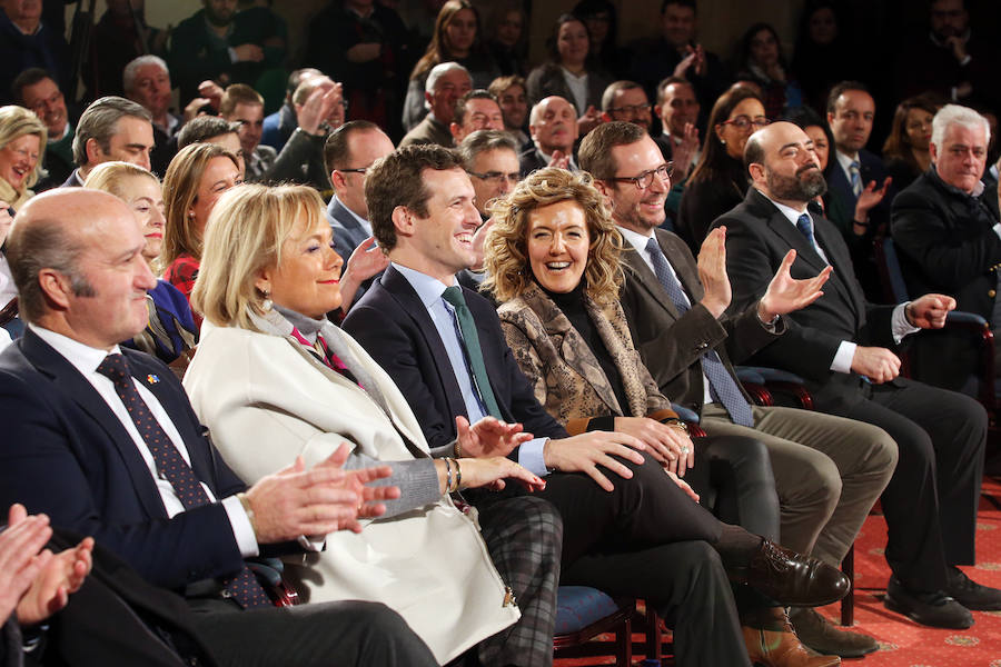 El presidente del PP acude al Hotel de la Reconquista en el que ha tenido lugar el acto oficial de presentación de Teresa Mallada como candidata a la Presidencia del Principado y de Alfredo Canteli como candidato al Ayuntamiento de la capital asturiana