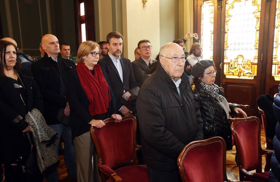 El Parlamento asturiano dio su último adiós al expresidente regional 