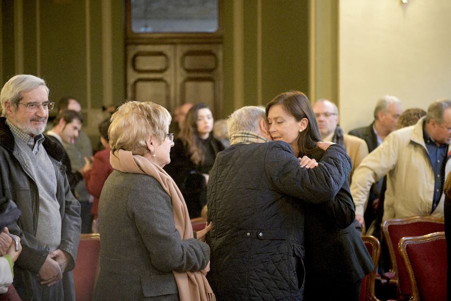 El Parlamento asturiano dio su último adiós al expresidente regional 