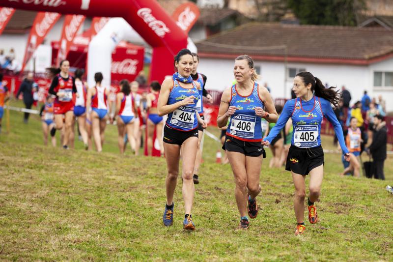 Moha Bakkali (Universidad) e Isabel Barreiro (Gijón Atletismo) han logrado los triunfos individuales Campeonato de Asturias de Cross Largo por Clubes, disputado en Perlora. Han participado más de 270 atletas.