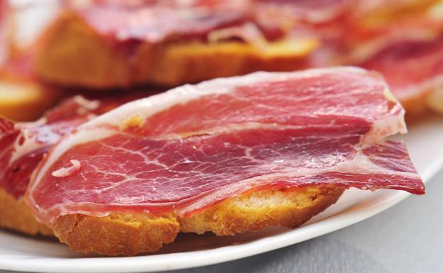 Tostada de jamón. 