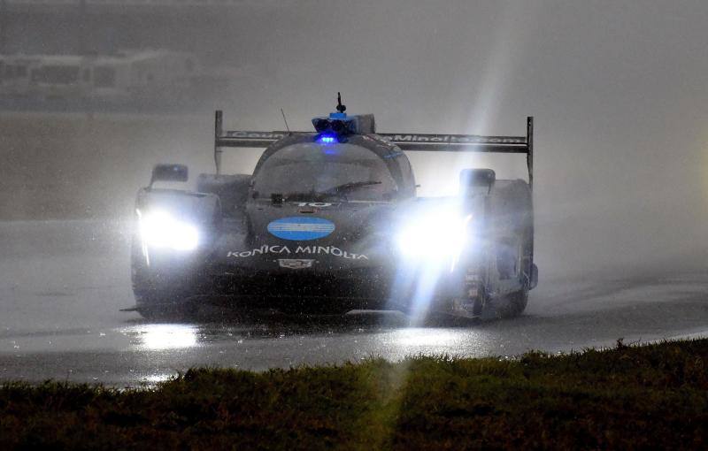 El protagonismo del asturiano fue absoluto en la victoria del equipo Wayne Taylor Racing en una edición marcada por la lluvia.