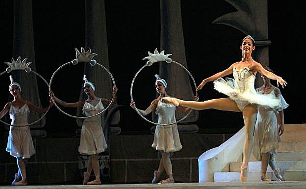 Cenicienta, del Ballet Nacional de Cuba. 