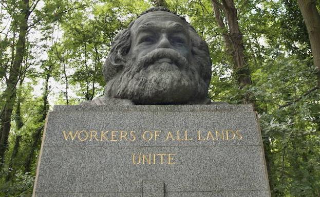 Tumba de Karl Marx, en Londres