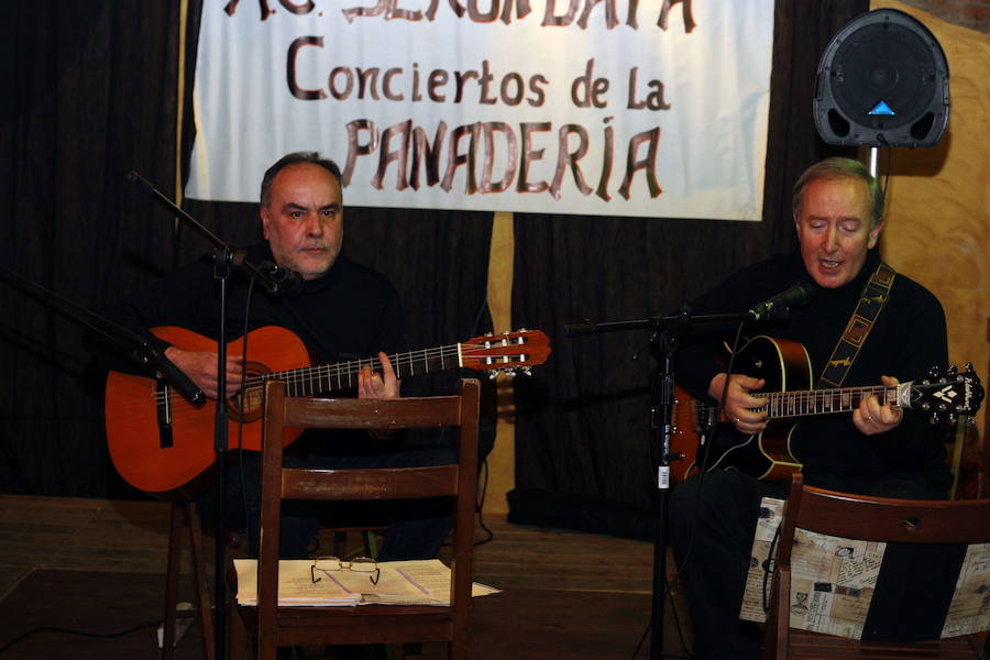 Concierto en 2003 de Alberto Piquero y Jorge Enrique Maojo.