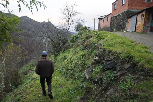 La aldea de Bullimeiro, en el concejo de Villayón, es una de las muchas de Asturias en las que solo queda un habitante. 