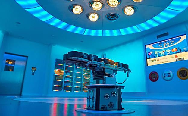 El quirófano Optimus, en el Hospital Clínic de Barcelona, equipado con 5G.