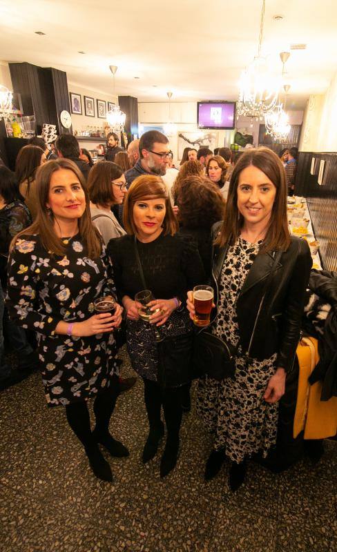 Una de las fiestas gastronómica por excelencia de Asturias por esta fechas tiene lugar en Siero y son Les COmadres. Miles de bollos preñaos para disfrutar de esta cita