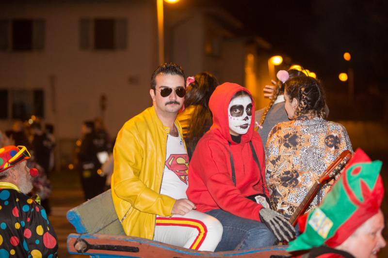 Britney Spears y Freddy Mercury arropan la apertura oficial del carnaval