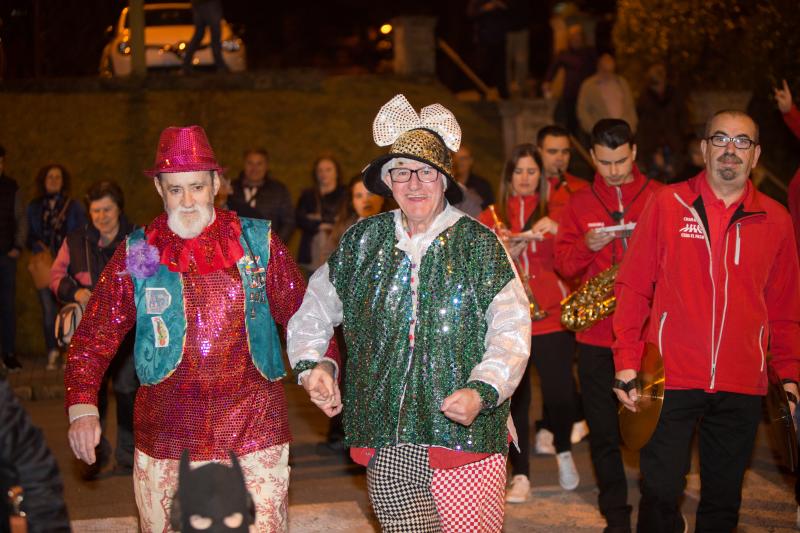 Britney Spears y Freddy Mercury arropan la apertura oficial del carnaval