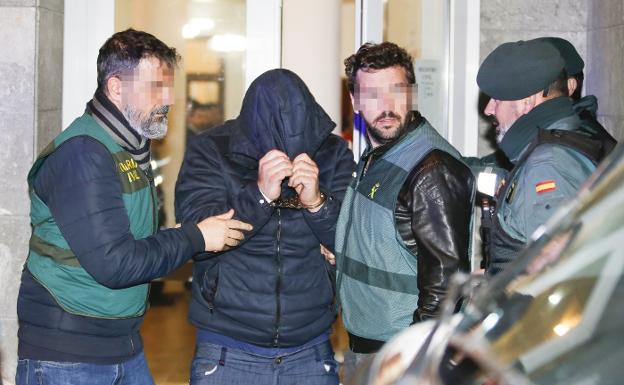 Pedro Nieva, el inductor del crimen del concejal de Llanes Javier Ardines, quería controlar a su mujer mediante una pulsera