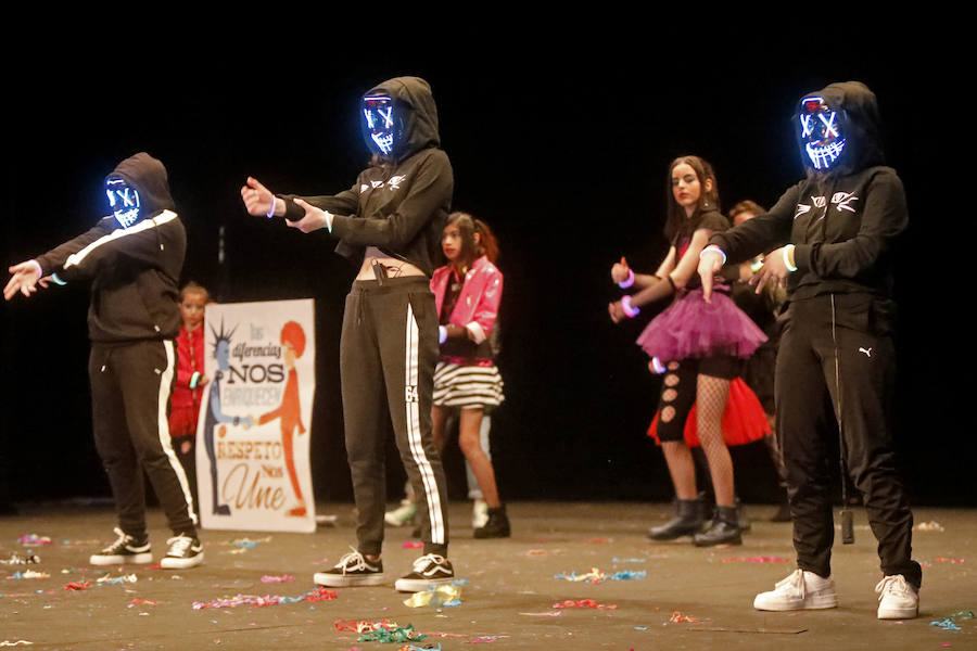 La cita, que celebra su XXV aniversario, tuvo lugar en el Teatro Jovellanos