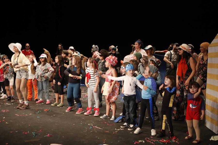 La cita, que celebra su XXV aniversario, tuvo lugar en el Teatro Jovellanos