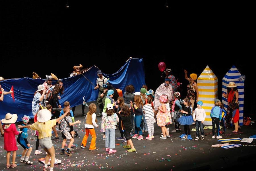 La cita, que celebra su XXV aniversario, tuvo lugar en el Teatro Jovellanos