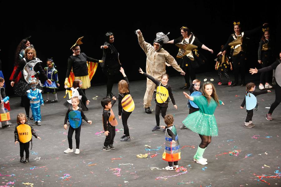 La cita, que celebra su XXV aniversario, tuvo lugar en el Teatro Jovellanos 