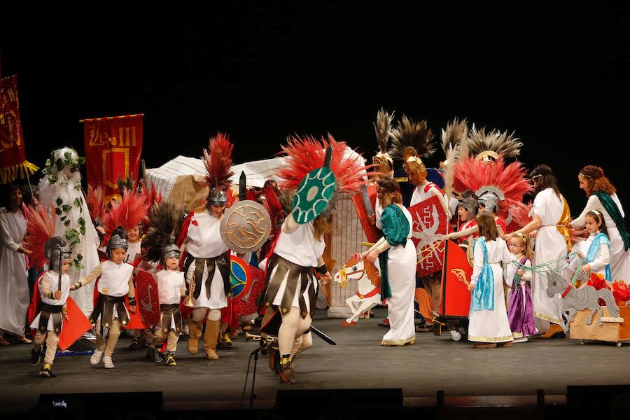 La cita, que celebra su XXV aniversario, tuvo lugar en el Teatro Jovellanos 