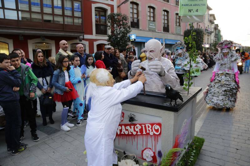 Los astronautas, las naves especiales y los extraterrestres toman las calles llaniscas