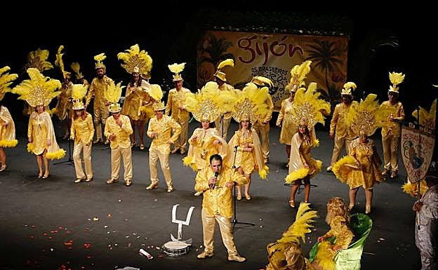 Brasileiros Do Xixón: «La política ye una droga que nos tiene muy enganchaos»