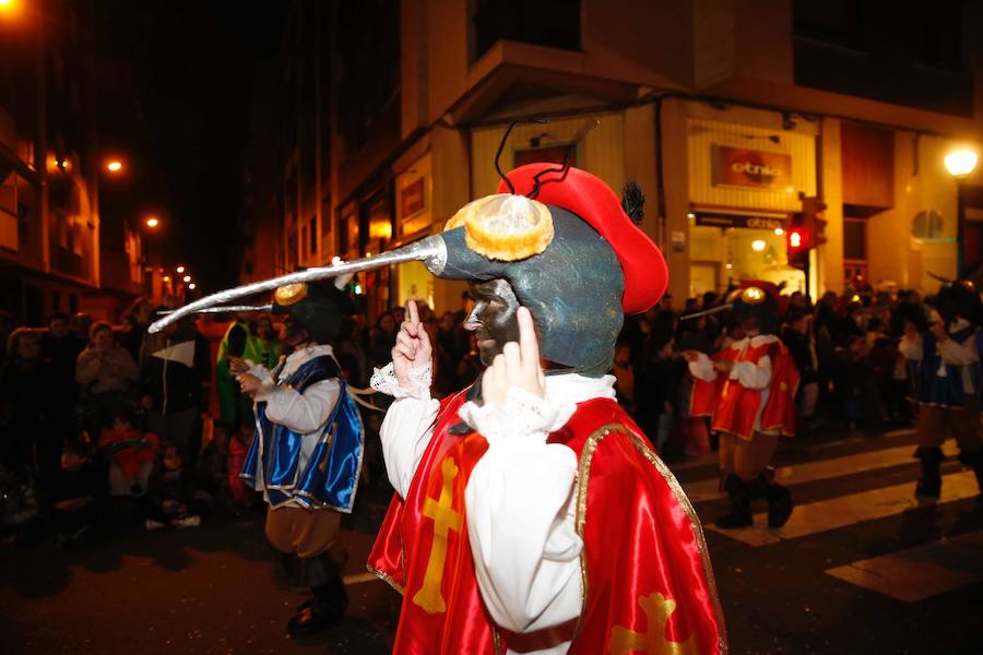 Fotos: ¿Estuviste en el desfile del Antroxu en Gijón? ¡Búscate! (2)