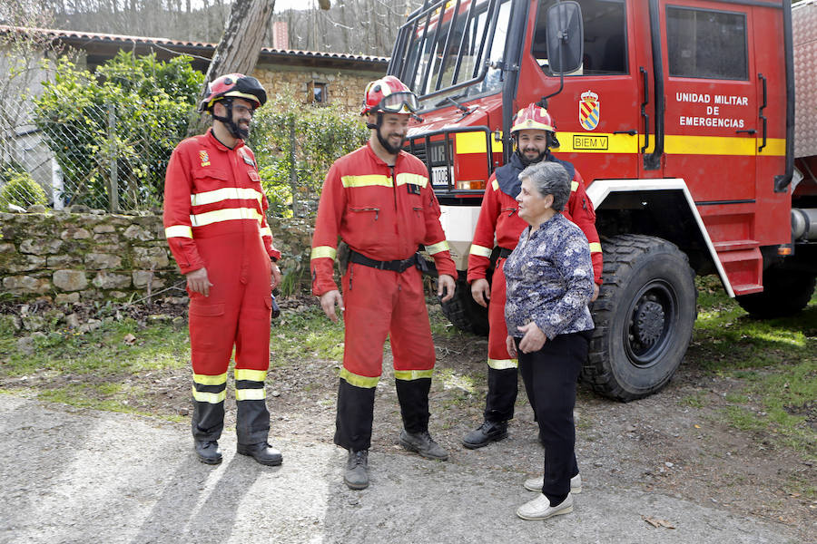 Salas ha sido el concejo que más ha sufrido las consecuencias de unos incendios cuya labor de extinción se complicaba debido al viento.