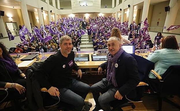 Los sindicatos exigen una reforma laboral para acabar con la brecha