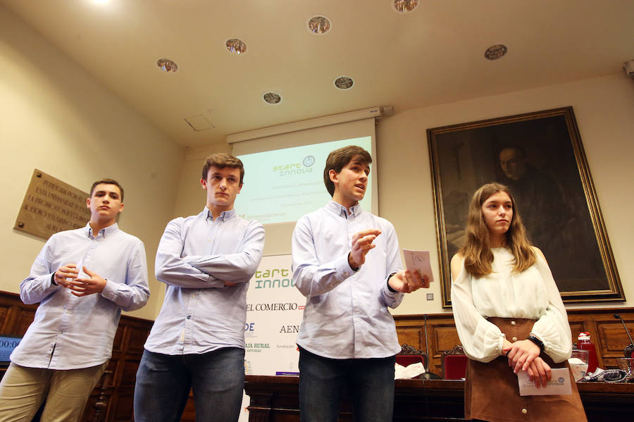 El proyecto Soundup del Colegio de Fomento Peñamayor se ha alzado con el primer premio en la categoría de menores de 17 años de STARTinnova, el programa de impulso de la cultura emprendedora de EL COMERCIO. En la categoría de segundo de Bachillerato y Formación Profesional se ha impuesto Imapro, del CIFP La Laboral, gracias a su propuesta de una compañía de mantenimiento para la Industria 4.0 de la región.