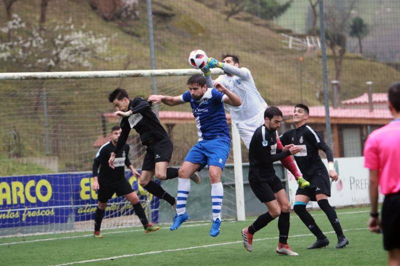 Fotos: Tuilla 4-0 Real Avilés, en imágenes