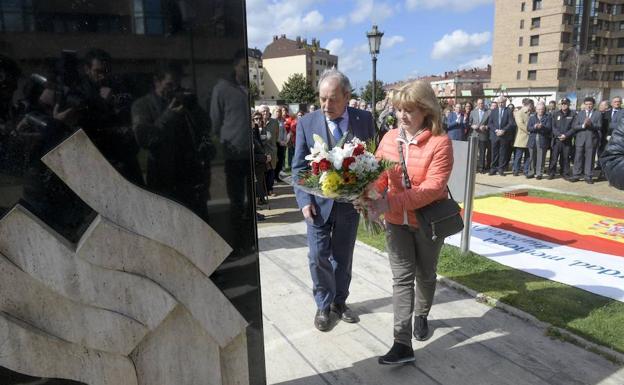 Oviedo recuerda a las víctimas del terrorismo