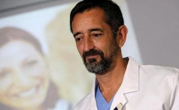 El doctor Pedro Cavadas. 