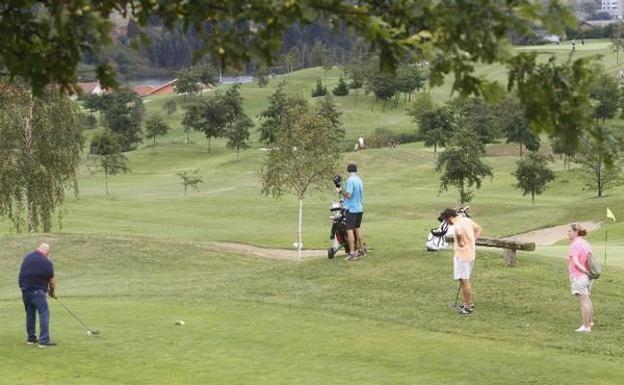 Un empresario gallego realiza la única oferta en firme por el campo de golf