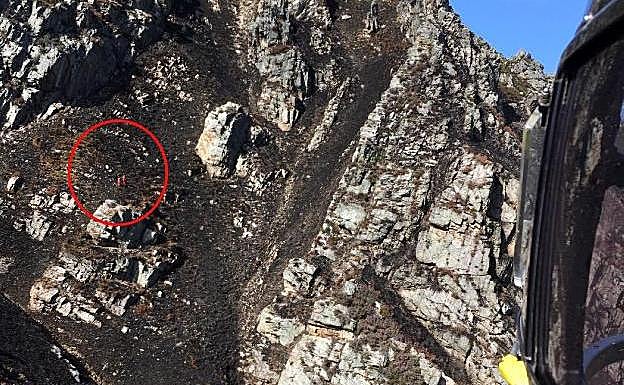 Herida una mujer tras caer cien metros cuando hacía una ruta en Sobrescobio