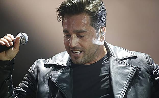 El cantante David Bustamante, en concierto.