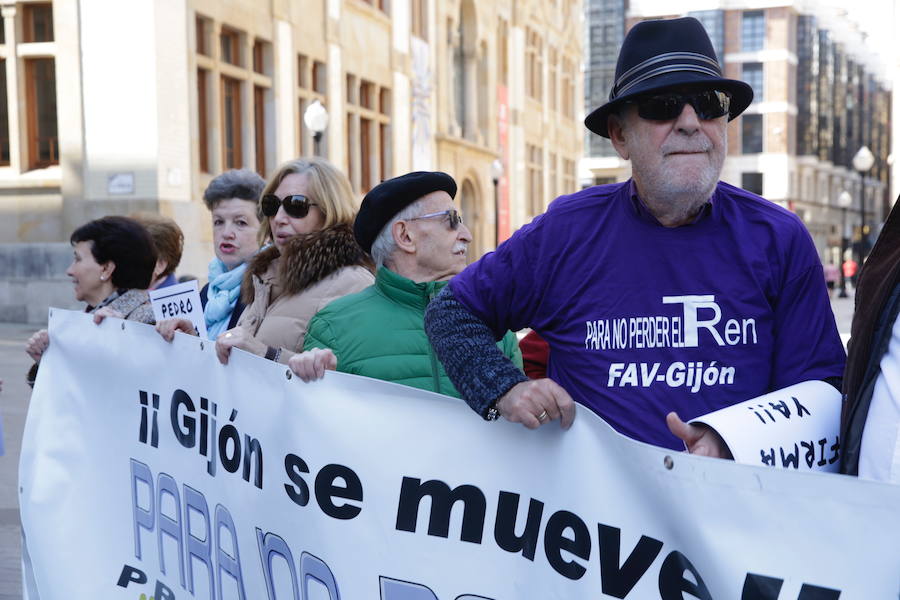 Locales comerciales lucirán los carteles de protesta en sus escaparates