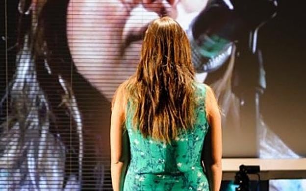 Claudia sale a escena a contar su propia existencia. :: E. C.